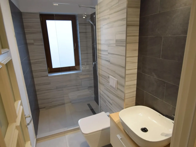Apartament 3 camere - Galata